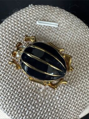 VTG Dolphin Ore Enamel Beetle Brooch Pin 18K Gold Plated Swarovski Crystal